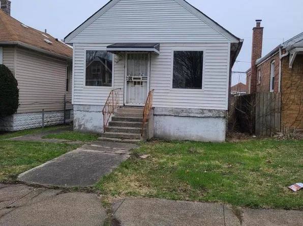 8930 S Euclid Ave, Chicago, IL 60617