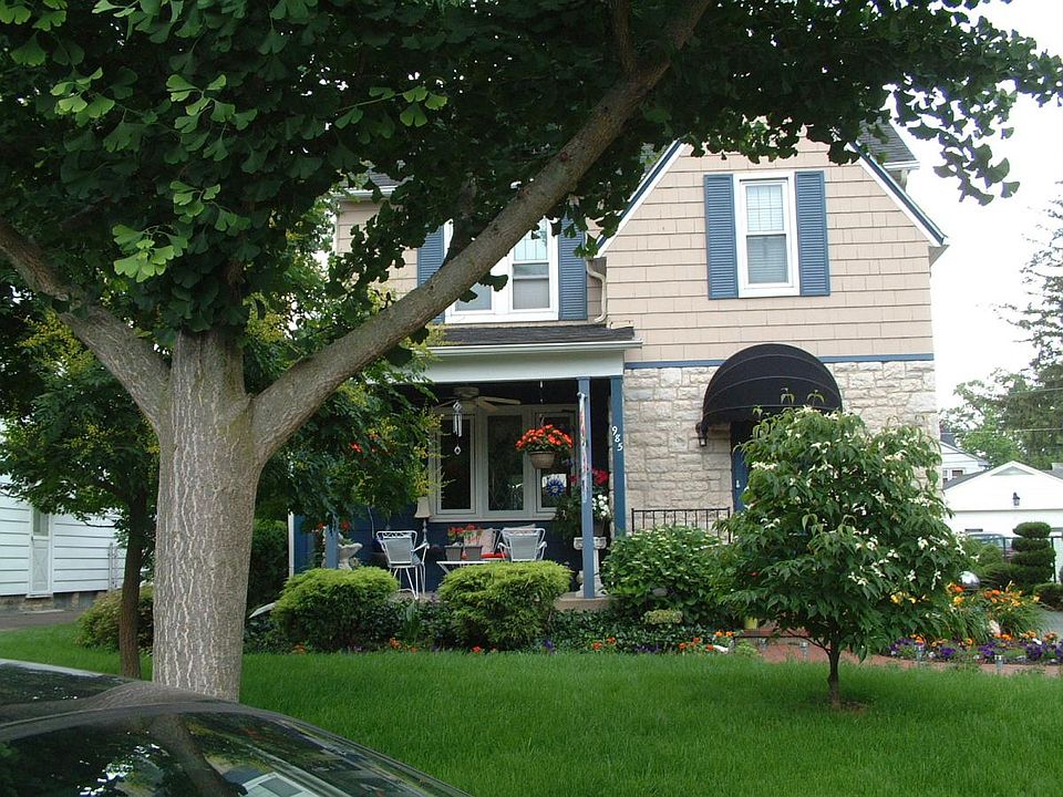 In this Bexley home