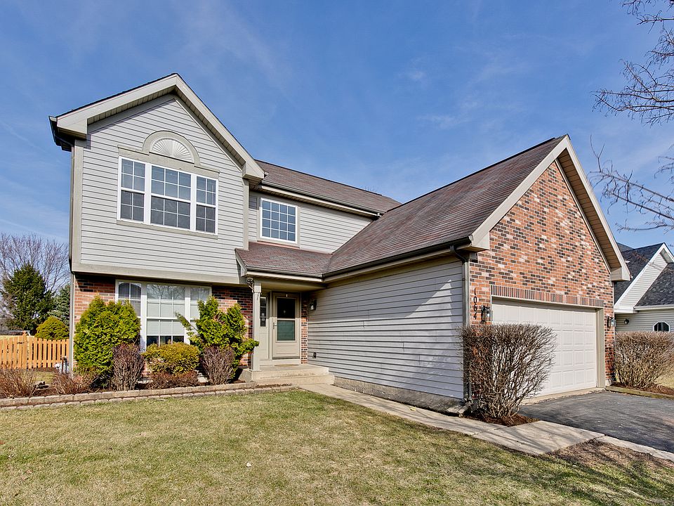 1st image of 1064 Old Creek Ct