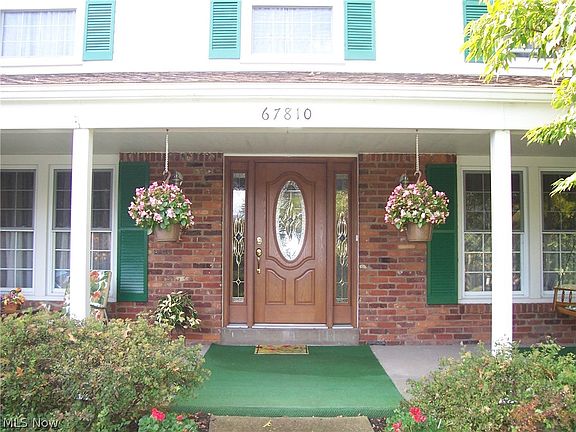 3rd image of 67810 Brokaw Dr