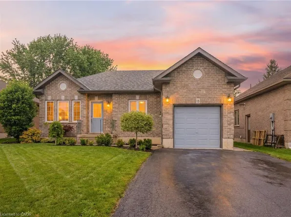 15 Irving Dr, Norwich, ON N0J 1P0