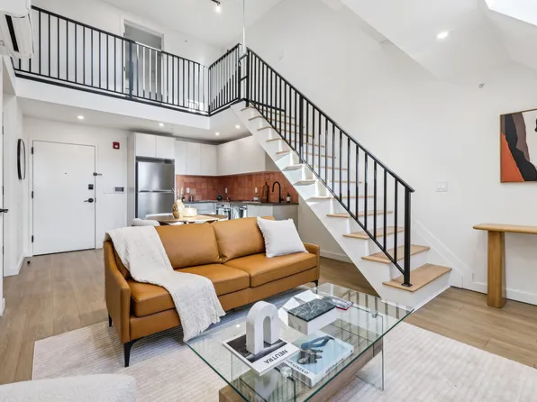 328 Pacific Avenue image 9 of 85