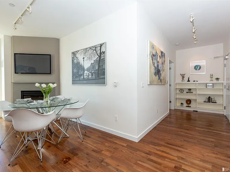 238 Olive St #401 — Photo 5