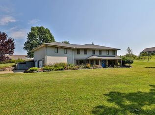 328 Mount Holly Rd, Amelia, OH 45102