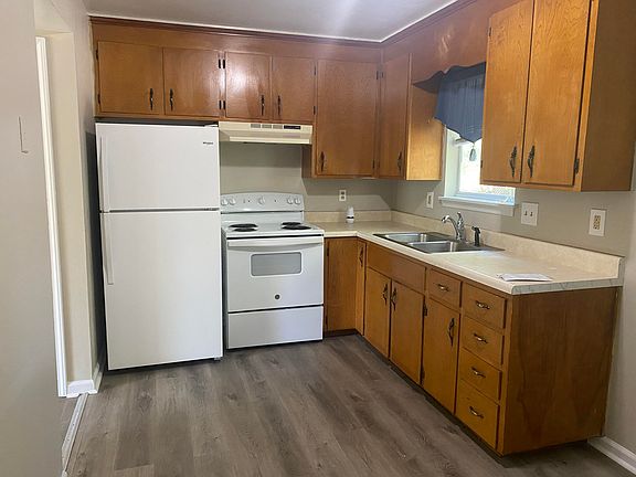 4th image of 113 18th St SE
