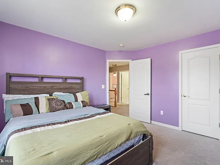 523 Windermere Dr — Photo 25
