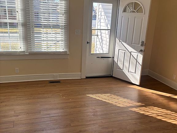3rd image of 108 S Melville St