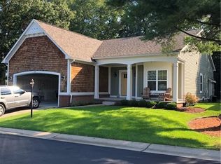 125 Cottage Ln, Milford, MI 48381