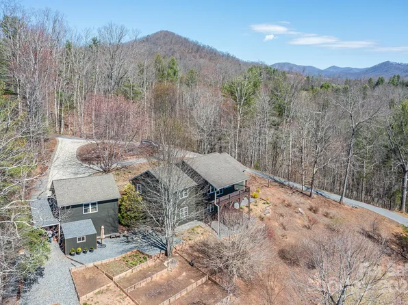 106 Clear View Dr, Mars Hill, NC 28754