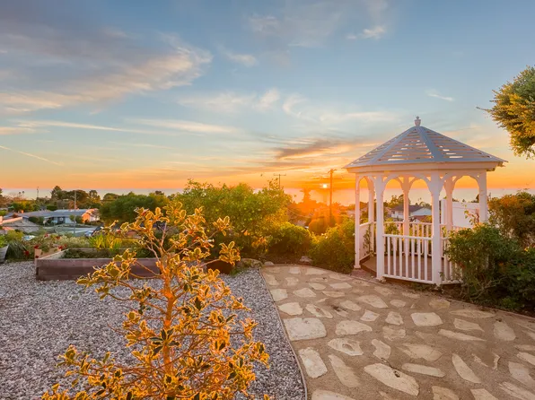 28711 Blythewood Dr, Rancho Palos Verdes, CA 90275