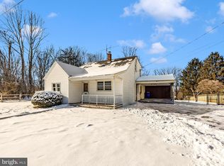 23700 Pleasant View Ln, Gaithersburg, MD 20882