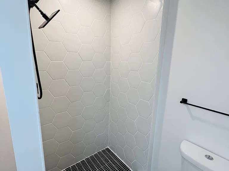 Unit #2: 2nd Floor Bathroom