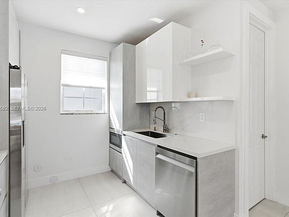 5th image of 7743 SW 99th St APT 2