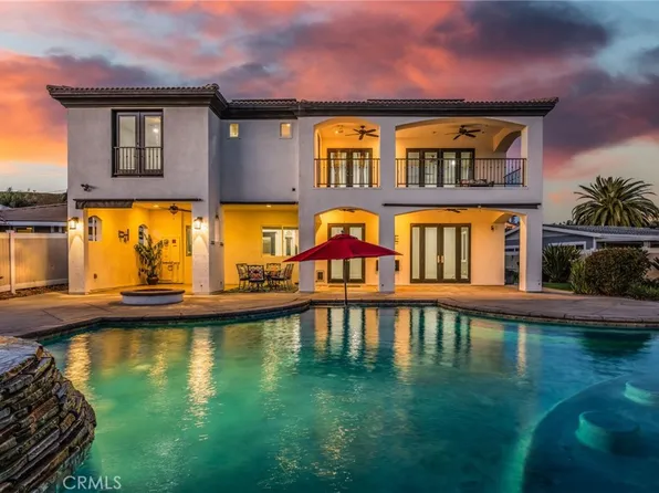 29061 Lupin Pl, Canyon Lake, CA 92587