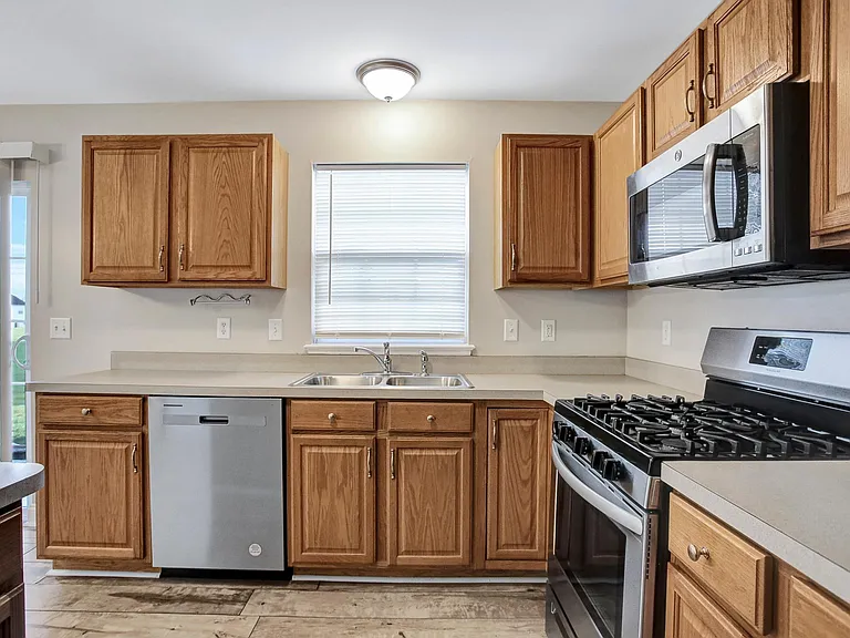 272 Buckley Dr #272 — Photo 10