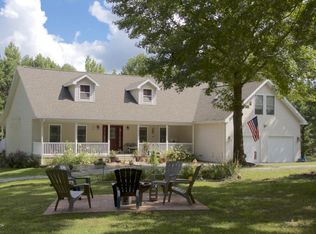 1699 Pond Ridge Rd, Murphysboro, IL 62966