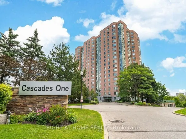 61 Markbrook Ln #706, Toronto, ON M9V 5E7