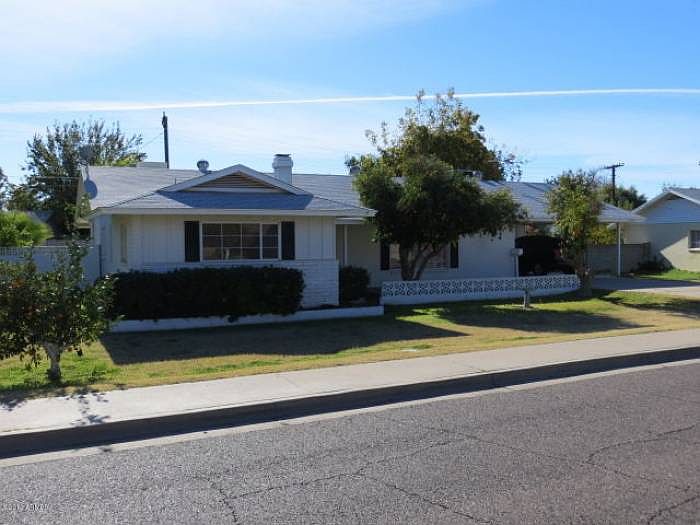 Nice curb appeal