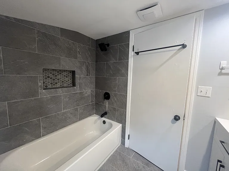 335 Maple St — Photo 24