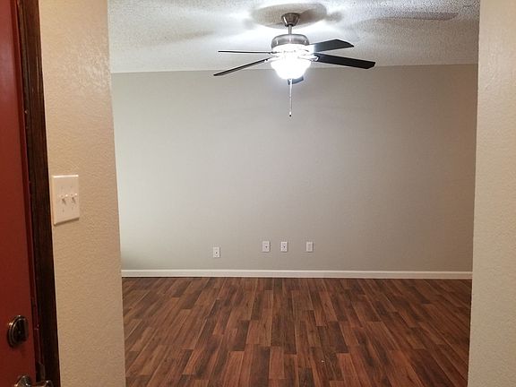 3rd image of 1500 N Lea St #7176059B1