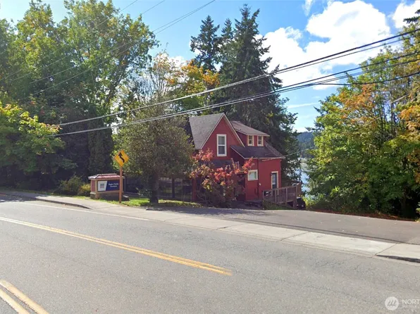 19531 Front Street NE, Poulsbo, WA 98370