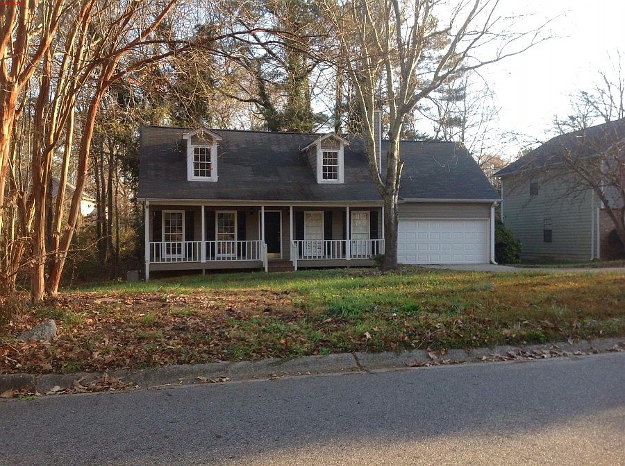 1st image of 835 Wayside Dr