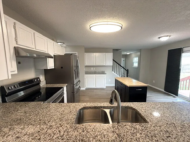8 Melrose Ct — Photo 14
