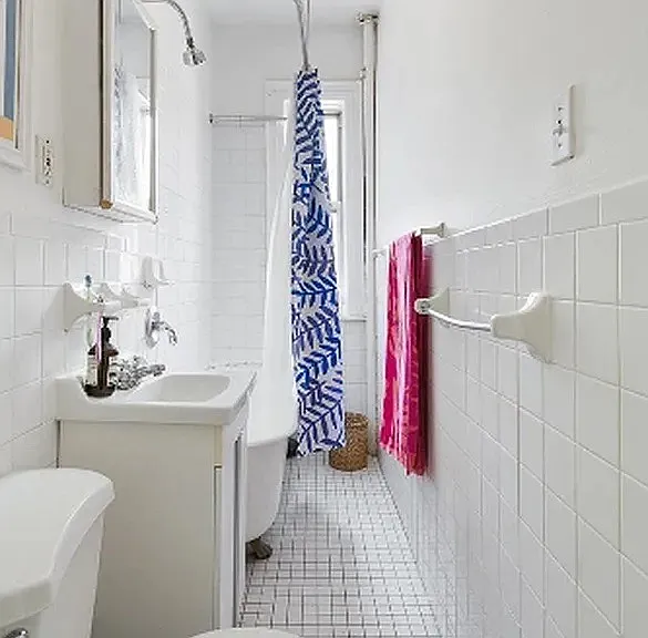 200 Waverly Pl #2W — Photo 8