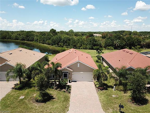3rd image of 15242 Yellow Wood Dr