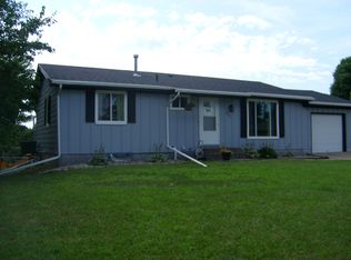 321 Robert Rd, Malcolm, NE 68402