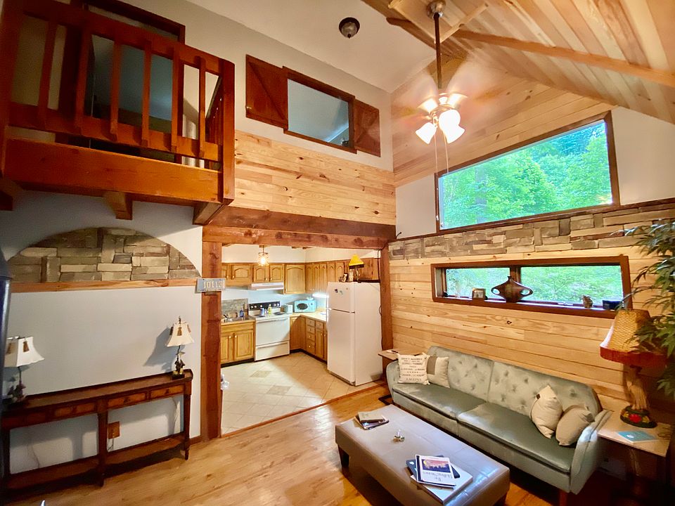 Living area into kitchen
