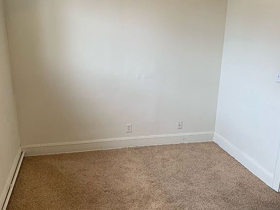 5th image of 501 E 36th St #10