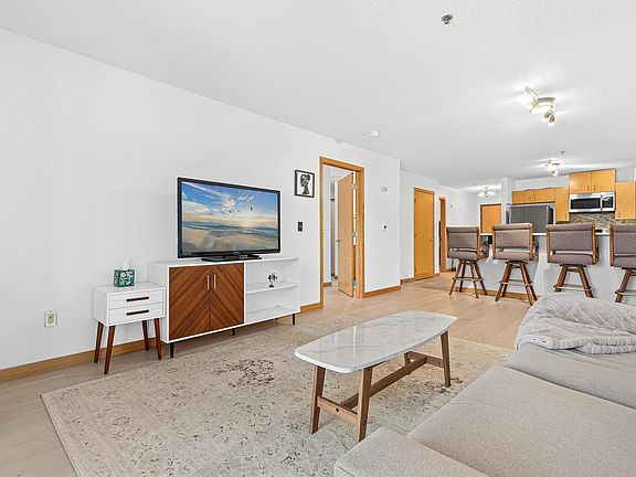 4th image of 4845 W 123rd St APT 203