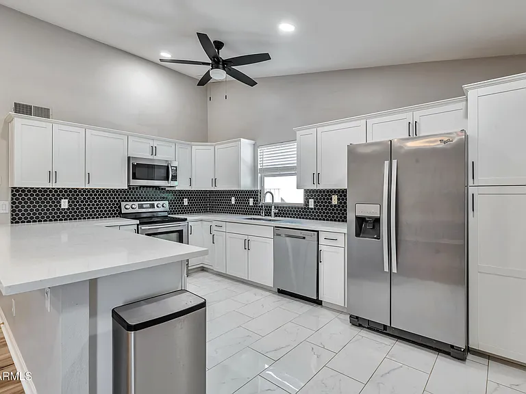6502 E Grandview Dr — Photo 6