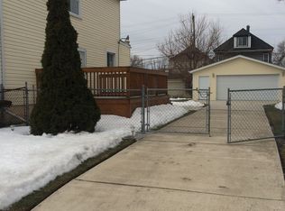 2467 Helen St, Detroit, MI 48207