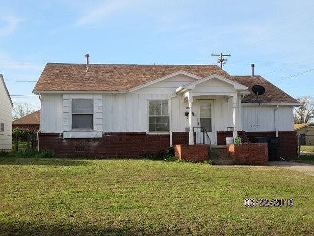 1st image of 2100 NE 16th Ter