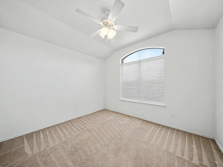 1123 Marlee Cir — Photo 18