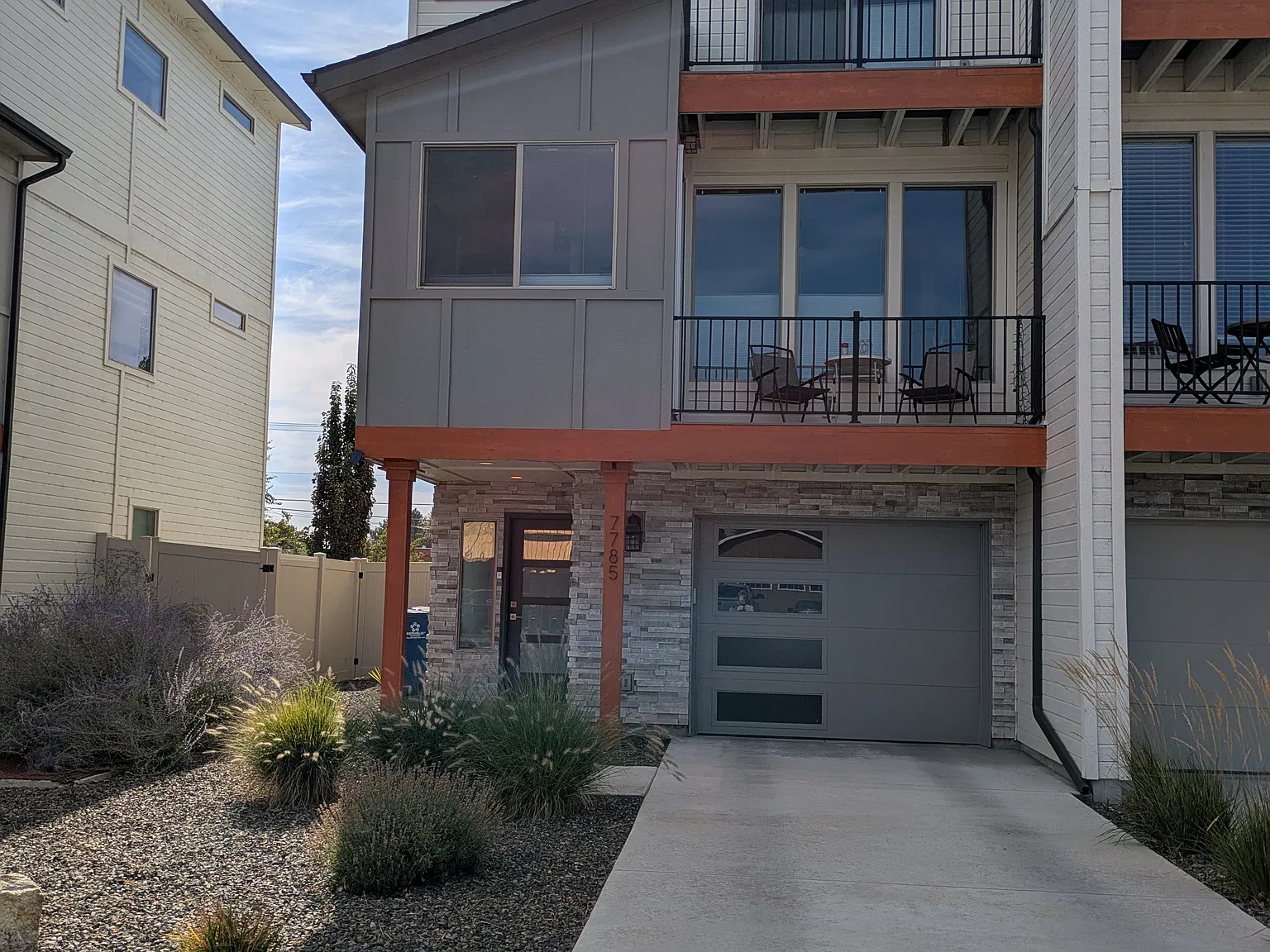7785 W Crestwood Dr — Photo 2