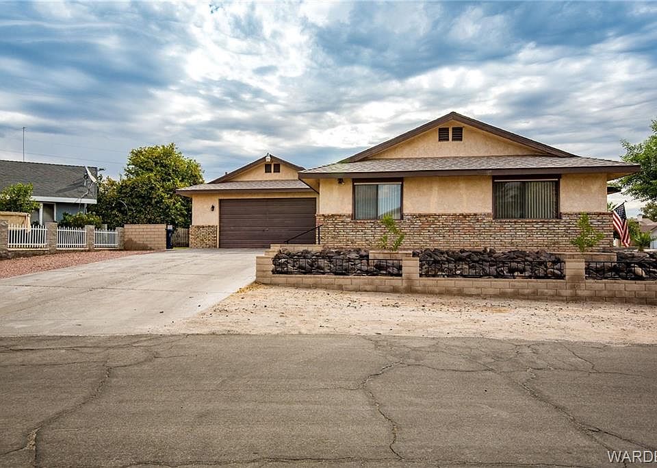 1st image of 1117 Chaparral Dr