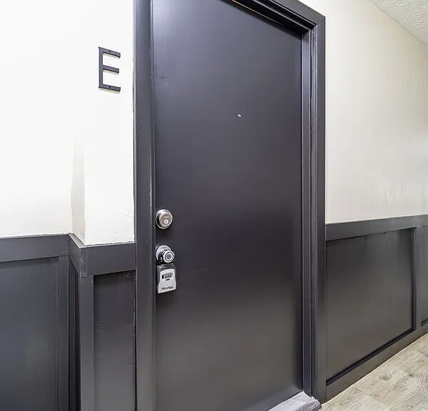 1309 Fair Ave #E — Photo 2