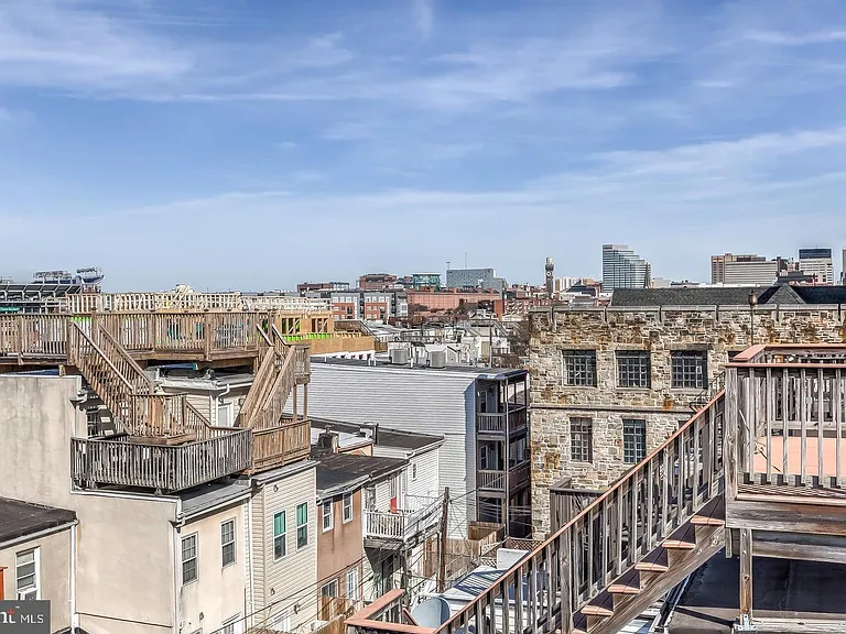 1440 S Charles St — Photo 45