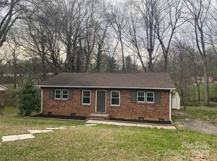 1017 Vancouver Ln, Gastonia, NC 28052