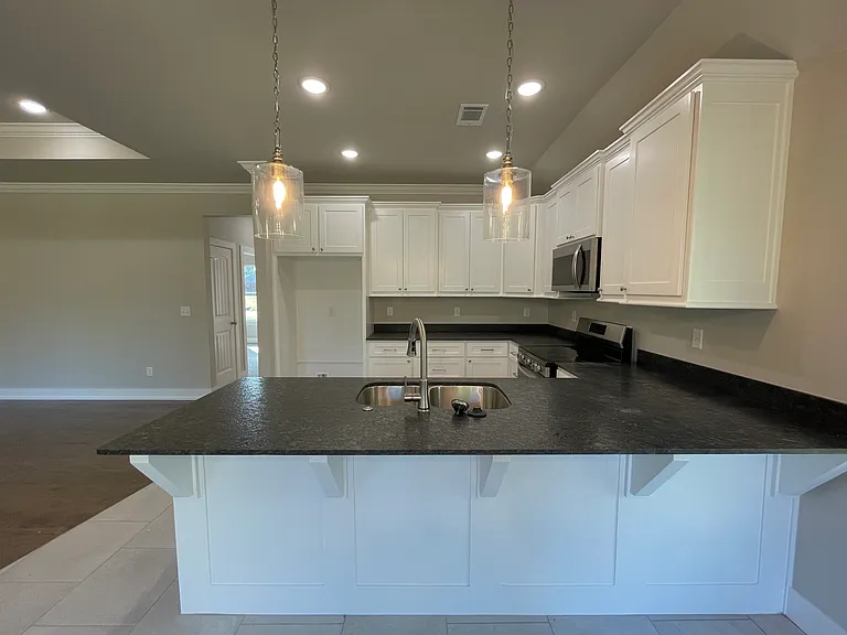 18 Olmsted Cir — Photo 7