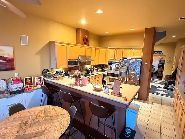 5065 Carriage House Dr — Photo 19