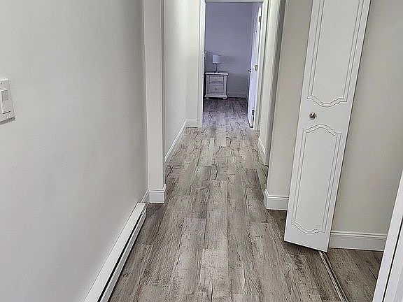 3rd image of 1094C Argyll Cir #C