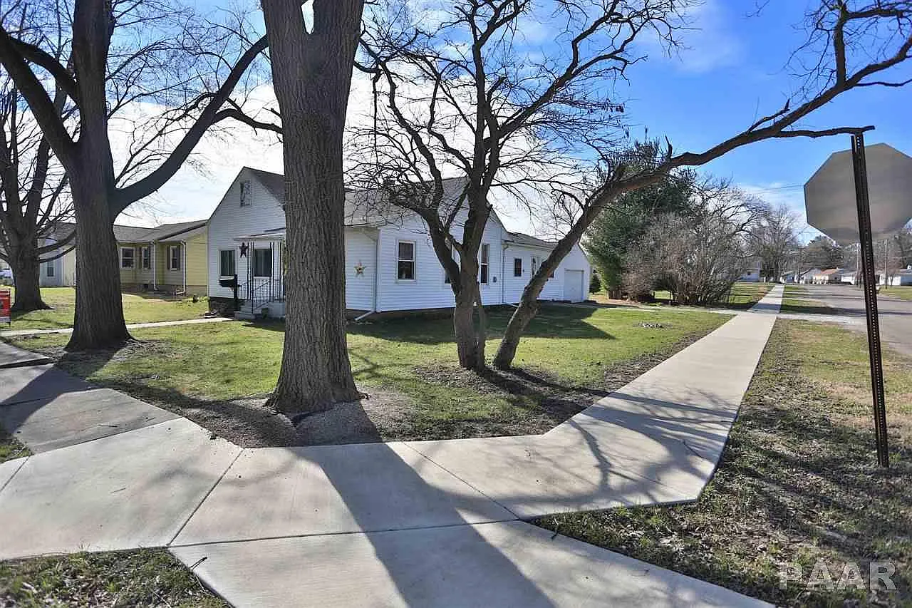 523 N Santa Fe Ave photo 1