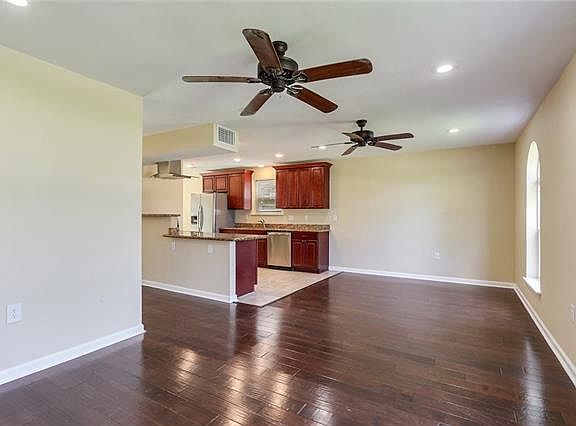 4th image of 2263 S Von Braun Ct