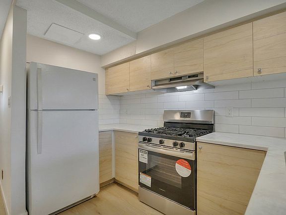 2nd image of 10611 155th St NW #B