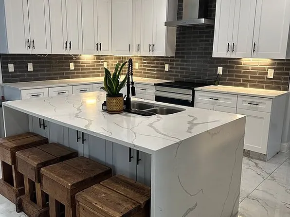 201 Suffolk Dr, Harrisonburg, VA 22802