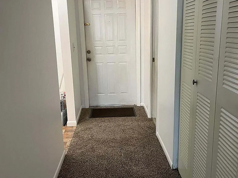 1361 NW 94th Way #1361 — Photo 6